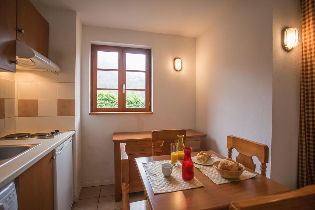 Residence Nemea Les Chalets D'Estive Cauterets Rom bilde