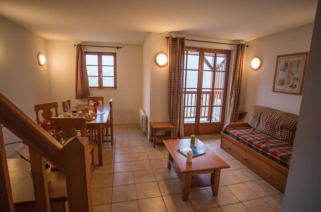 Residence Nemea Les Chalets D'Estive Cauterets Rom bilde