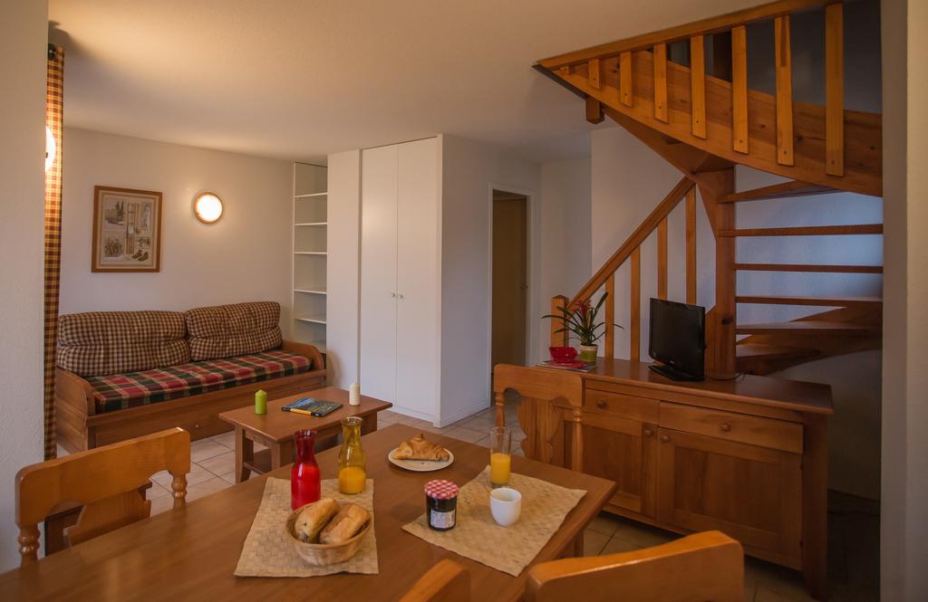 Residence Nemea Les Chalets D'Estive Cauterets Rom bilde